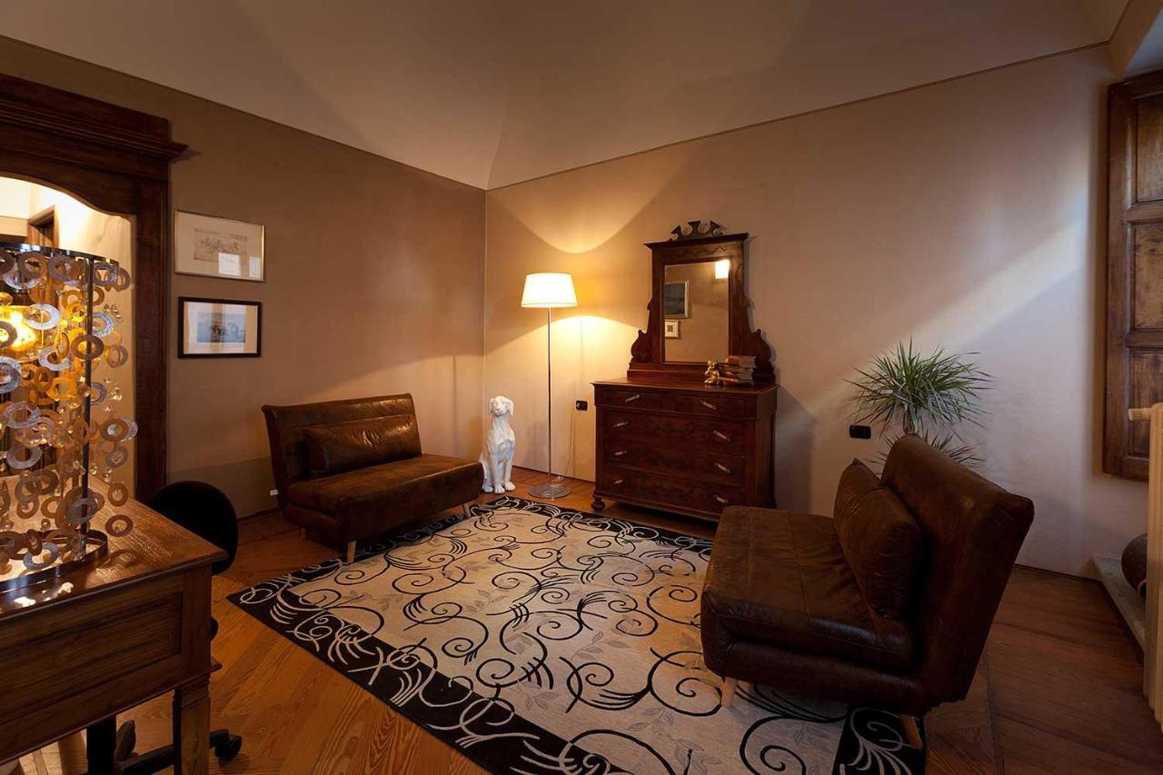 Bed and Breakfast Antico Hospitale Dogliani Exterior foto