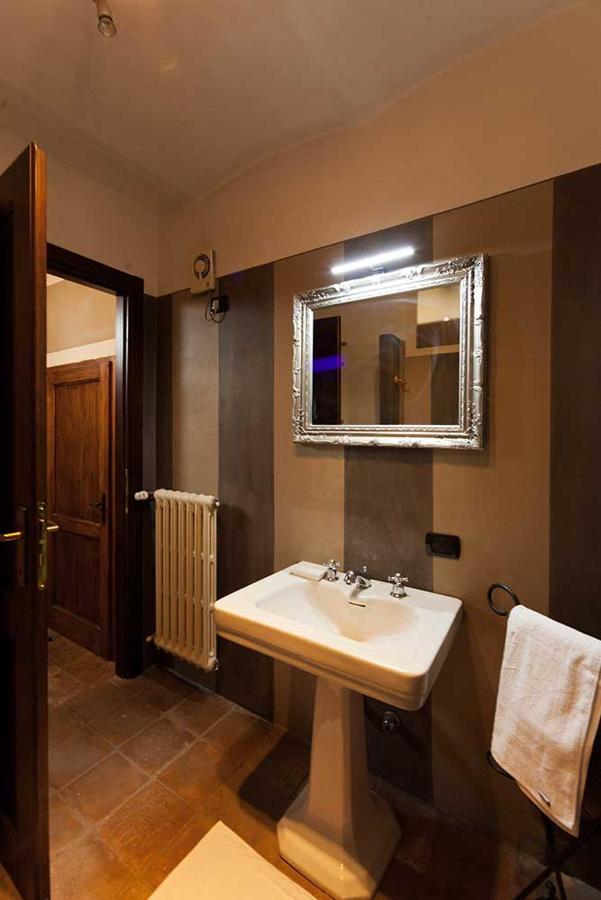 Bed and Breakfast Antico Hospitale Dogliani Exterior foto