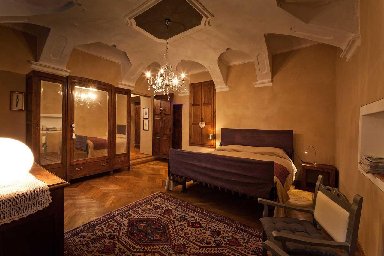 Bed and Breakfast Antico Hospitale Dogliani Exterior foto