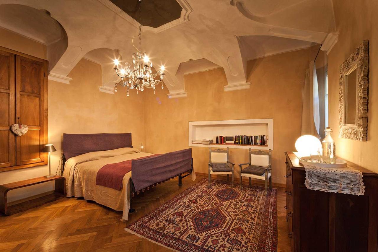 Bed and Breakfast Antico Hospitale Dogliani Exterior foto